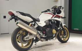 HONDA CB1300SB SUPER BOLDOR A 2012 SC54