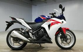 HONDA CBR250R MC41