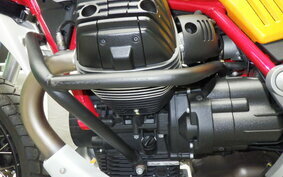 MOTO GUZZI V85 TT 2021 KYA0