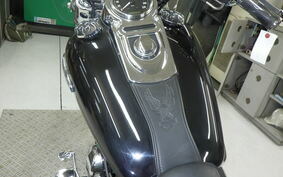 HARLEY FLD 1580 2011