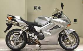 HONDA VFR800 2005 RC46