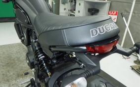 DUCATI SCRAMBLER CAFE RACER 2019