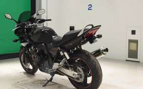 HONDA CB400 SUPER BOLDOR VTEC A 2010 NC42