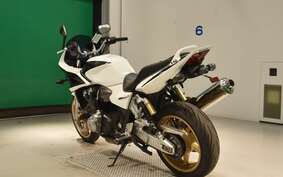 HONDA CB1300SB SUPER BOLDOR A 2009 SC54