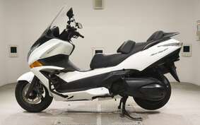 HONDA SILVER WING 400 GTK 2017 NF03