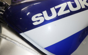 SUZUKI GSX-R750 2000