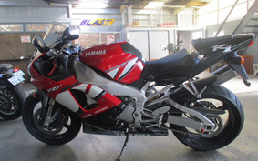 YAMAHA YZF-R1 2001 RN04