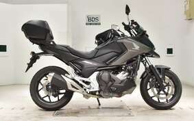 HONDA NC750X D Limited 2021 RC90