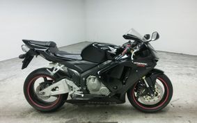 HONDA CBR600RR 2005 PC37