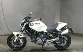 DUCATI MONSTER 696 + 2013 M500A