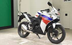 HONDA CBR125R JC50