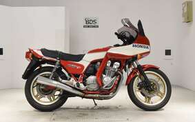 HONDA CB900F 2023 SC01