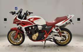 HONDA CB1300SB SUPER BOLDOR A 2006 SC54