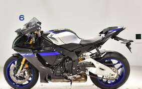 YAMAHA YZF-R1 M 2022 RN65J