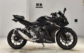 SUZUKI GSX250R DN11A