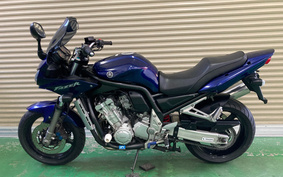 YAMAHA FZS1000 FAZER 2002 RN06