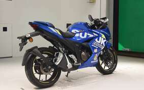 SUZUKI GIXXER 250 SF