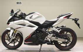 HONDA CBR250RR A MC51