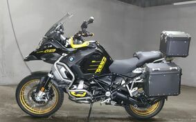 BMW R1250GS ADVENTURE 2021 0M11