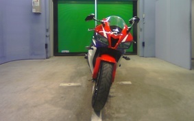 HONDA CBR600RR GEN 3 PC40