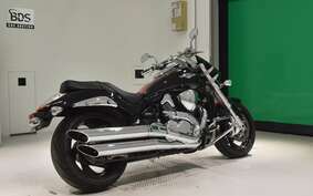 SUZUKI BOULEVARD M109R 2013