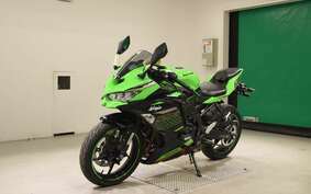 KAWASAKI ZX-25R ZX250E