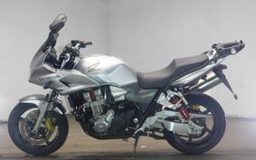 HONDA CB1300SB SUPER BOLDOR 2006 SC54