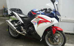 HONDA CBR250R MC41