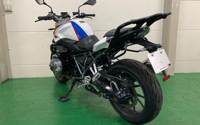 BMW R1100R 2017 0A04