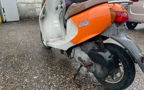 SUZUKI LETS4 CA41A