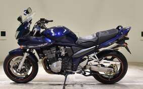 SUZUKI BANDIT 1200 S 2006 GV79A