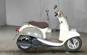 HONDA CREA SCOOPY I AF55