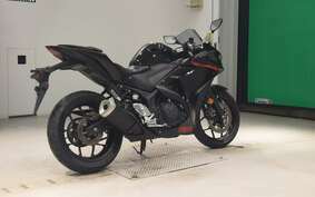 YAMAHA YZF-R25 RG10J