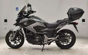 HONDA NC750X D Limited 2015 RC72