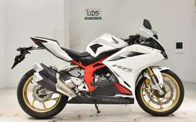 HONDA CBR250RR A MC51