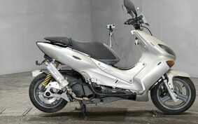 YAMAHA MAXTER 125 SE05