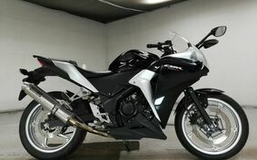 HONDA CBR250R MC41