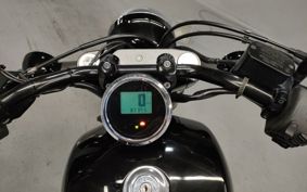 YAMAHA BOLT VN04J