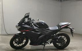 YAMAHA YZF-R25 RG10J