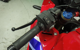 HONDA CBR250RR A MC51