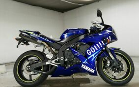 YAMAHA YZF-R1 2005 RN13