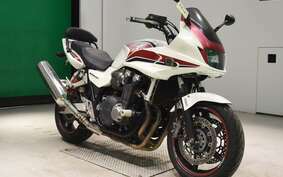 HONDA CB1300SB SUPER BOLDOR A 2010 SC54