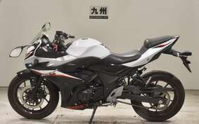 SUZUKI GSX250R DN11A