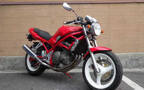 SUZUKI BANDIT 250 GJ74A