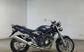 SUZUKI BANDIT 250 V GJ77A