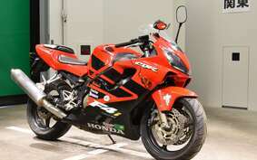 HONDA CBR600F GEN 3 2002 PC35