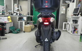 YAMAHA N-MAX SE86J