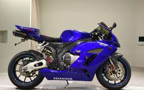 HONDA CBR1000RR 2005 SC57