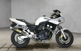 YAMAHA FZ400 1997 4YR