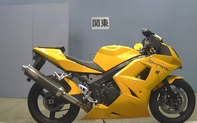 TRIUMPH DAYTONA 600 2004 H835S2